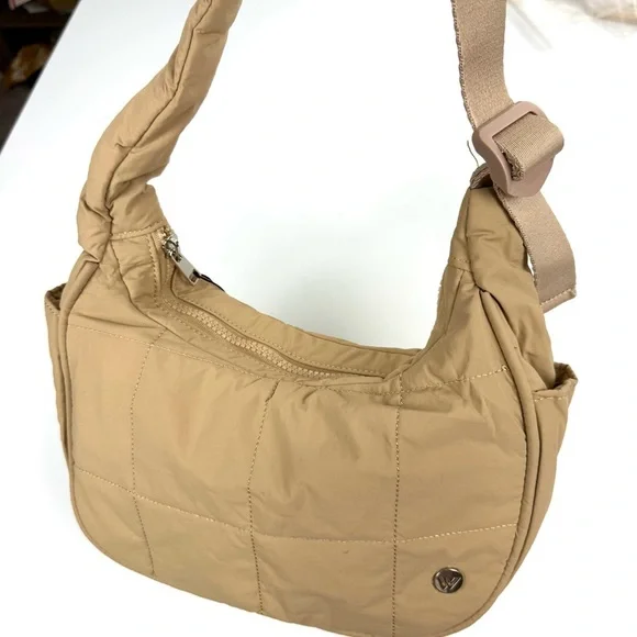 WESTBRONCO Small NWT Tan Puffer Crescent Moonie Shoulder Bag Adjustable Strap - Picture 4 of 10